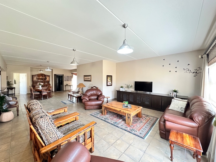 4 Bedroom Property for Sale in Diaz Beach Western Cape
